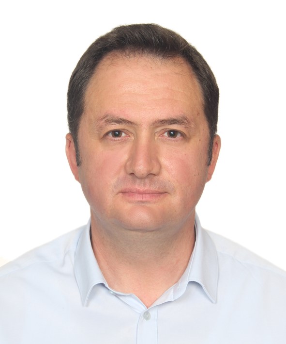 Suat ÖZ